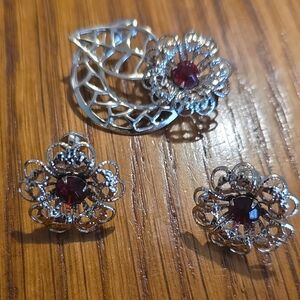 Vintage Floral Jewelry Set Silver Tone Brooch & Red Glass Clip-On Earrings